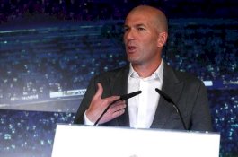 Zidane Abaikan Tim Lain karena Tak Tega Lihat Real Madrid Berantakan