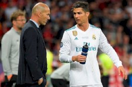 Zidane Sudah, Ada Kemungkinan Ronaldo Balik ke Real Madrid?
