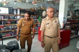 Jemaah Masjid Kaget, Bupati Luwu Timur Datang Bawa Pengeras Suara