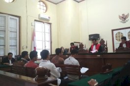 Misteri Amplop Tebal di Ruang Eks Sekdis Pendidikan Makassar