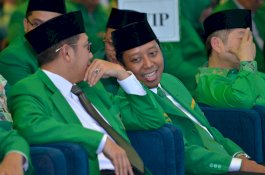 Mahfud MD: Menteri Agama Tidak Berdaya Hadapi Romahurmuziy