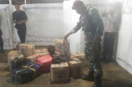 Bukannya Kirim Bantuan untuk Korban Banjir, Oknum Ini Justru Pasok Miras ke Papua
