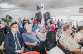 Pasca Penembakan Brutal, Ratusan Warga Australia Kunjungi Masjid di Melbourne