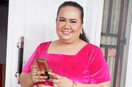 Aty Kodong kepada Mantan Pacar: Menikah atau Copot