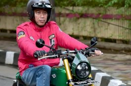 Jokowi Lelang Koleksi Pribadi Demi Bayar Saksi, Kehabisan Dana Kampanye?