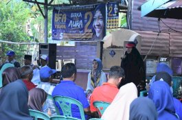 Aura dan Indira Mulyasari Sapa Warga Biringkanaya