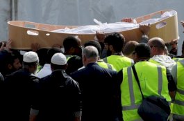 Korban Penembakan Masjid di Selandia Baru Dimakamkan Hari Ini