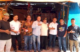 Dukungan Warga Toraja Meningkat, ABM Langsung Blusukan di Pasar Makale