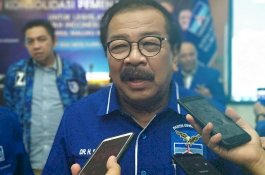 Konsolidasi di Makassar, Soekarwo Titip Dua Senjata untuk Caleg Demokrat di KTI