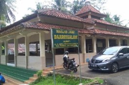 Satu Masjid di Banyumas dan Empat di Birmingham Dirusak OTK
