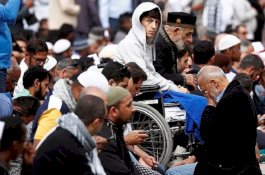 Jumat Pertama di Christchurch, 