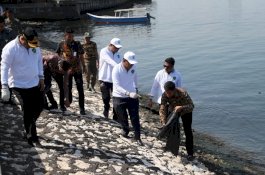 Baksos HPSN Kejati Sulsel, Danny: Pantai Losari adalah Simbol Kebersihan Makassar