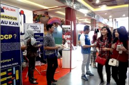 International Education Expo: Diskon Biaya Pendaftaran di Booth Polinas LP3I Makassar