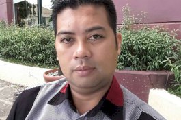 Ikut Melayat Usai Bunuh Zulaiha, Oknum Dosen UNM Sempat Hubungi Suami Korban