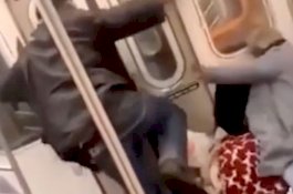 Miris! Preman Pukuli Wanita 78 Tahun, Penonton Hanya Merekam