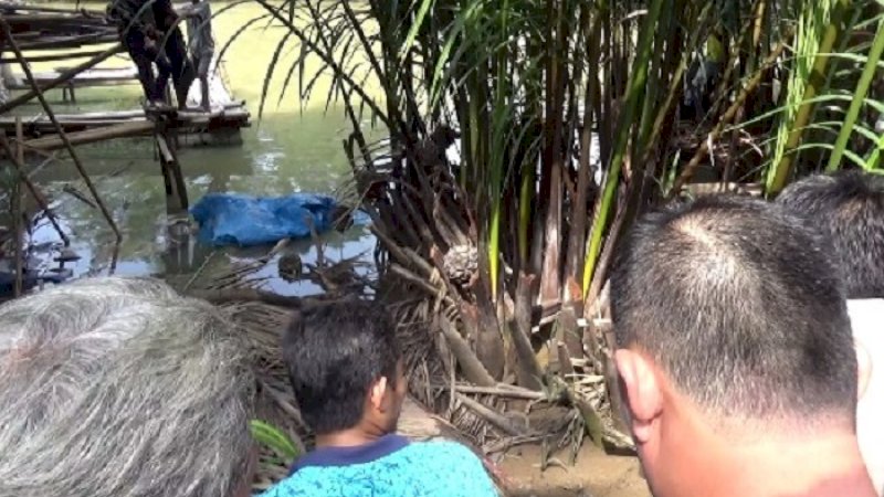 Penemuan mayat di Sungai Tello, Sabtu (23/3/2019).