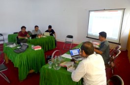 Target Akreditasi A, Dosen PBSI UNM Matangkan Borang Akreditasi