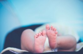 Meninggal Dalam Kandungan, Bayi Terpotong Dua Saat Dilahirkan