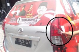 Mobil Relawan Ketua PDIP Sulsel Dirusak Peserta Konvoi