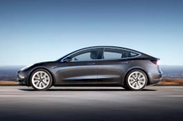 Hacker Retas Sistem Mobil Listrik, Diberi Hadiah Tesla Model 3