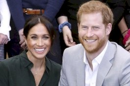 Pangeran Harry Tak Pernah Foto Bareng Pangeran George, Ini Alasannya