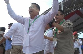 Siapa Dalang Bendera Golkar di Kampanye Prabowo, Erwin Aksa Angkat Bicara