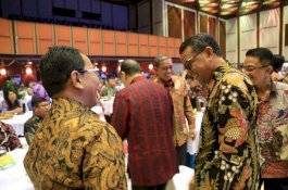 Sekda Lutim Tandatangani MoU Penyelamatan 15 Danau Prioritas Nasional