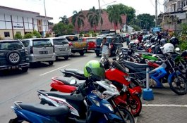 Tiga Jam di Sel, Kakak Wahyu Jayadi Buru-buru Pergi, 