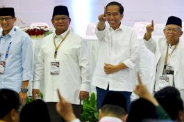 Survei Alvara: Elektabilitas Jokowi-Ma'ruf Ungguli Prabowo-Sandi