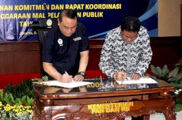 Bupati Barru-Menpan RB Teken MoU Penyelenggaraan Mal Pelayanan Publik