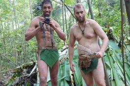 2 Pria Coba Hidup di Hutan Malaysia Tanpa Pakaian dan Makanan, Begini Rasanya