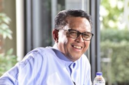 Gubernur Ajak Masyarakat Sulsel Dukung Tim Starlest Grand Final Piala Presiden eSport