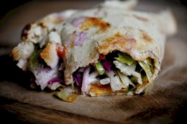 Perusahaan Ini Buka Lowongan, Gaji Rp900 Juta untuk Makan dan Keliling Dunia