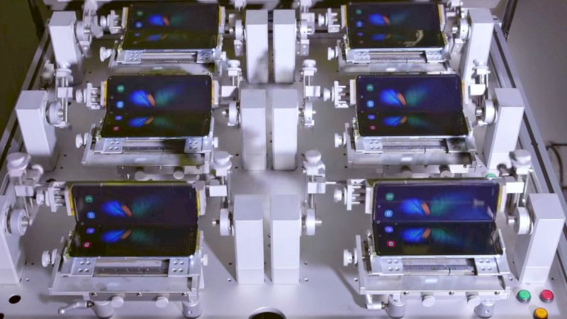 Samsung Galaxy Fold Diuji, Berapa Kali Bisa Dilipat?