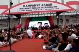 Video Iriana Jatuh di Panggung Tak Ditolong Jokowi, Ternyata Ini yang Terjadi