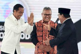 Prabowo Kritik Pembisik Jokowi, Moeldoko: Diteriakin Saja Nggak Dengerin, Apalagi Dibisikin