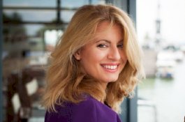 Demonstran Cantik Terpilih Jadi Presiden Perempuan Pertama Slovakia