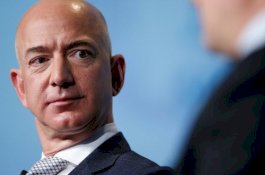 Arab Saudi Dituduh Telah Meretas Ponsel Orang Terkaya di Dunia