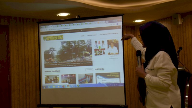 Temui Peserta Rakor PPID, Bupati Luwu Utara Cek Website Perangkat Daerah