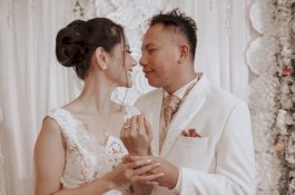 Kaget Vicky Prasetyo Lamar Anggia Chan, Ini Kata Angel Lelga