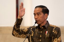 Soal Ancaman People Power ala Amien Rais, Jokowi: Jangan Ginilah Ya