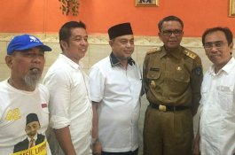 Tamsil Linrung dan Nurdin Abdullah Bertemu di Paotere, Ternyata Ini yang Dibahas 