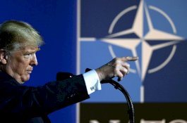 Donald Trump Desak Anggota NATO Tingkatkan Anggaran Pertahanan