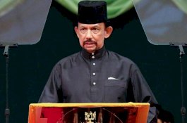 Brunei Resmi Berlakukan Hukum Rajam Sampai Mati Bagi Gay