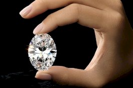 Ayah Kaya Belikan Putrinya Berlian Sempurna 88,22 Karat Seharga Rp197 M