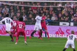 Takluk di Kandang Valencia, Zidane Rasakan Kekalahan Pertama