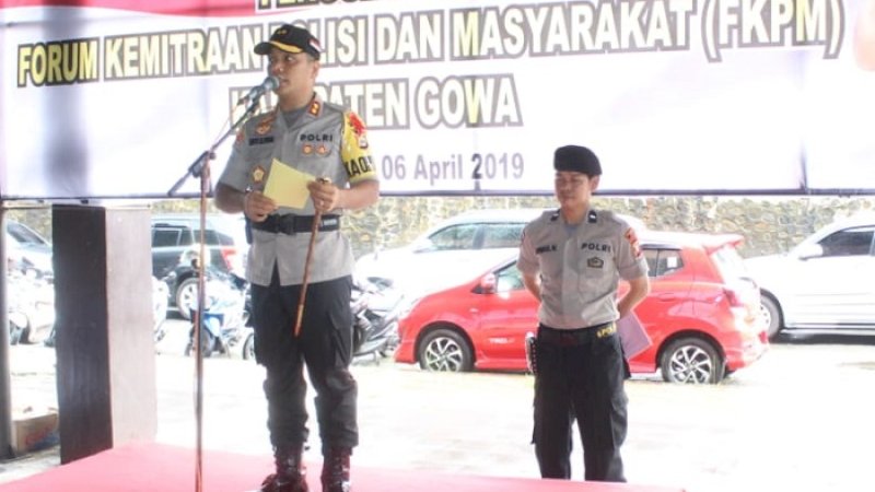 Badan Pengawas Pemilu (Bawaslu) Gowa mengimbau masyarakat untuk waspada terhadap tindakan politik uang yang disebarkan menjelang hari pemilihan nanti.