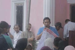 Meski Hujan Deras, Warga Biringkanaya Tetap Semangat  Temui Imran Amin Syam