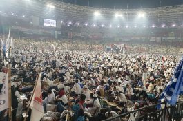 Kampanye di SUGBK, Prabowo Tinggalkan Panggung Keluar Stadion