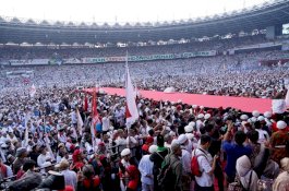 Kirim Surat Panjang, SBY Kritik Model Kampanye Prabowo-Sandi di SUGBK